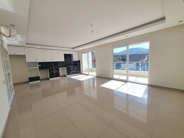 Пентхаус с видом на море в районе Каргыджак