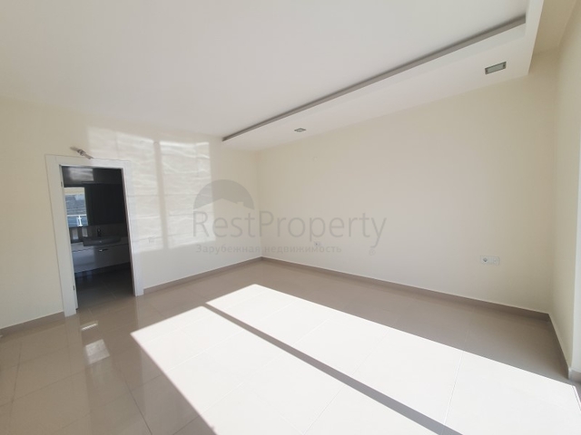 Пентхаус с видом на море в районе Каргыджак