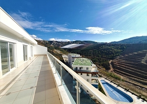 Пентхаус с видом на море в районе Каргыджак