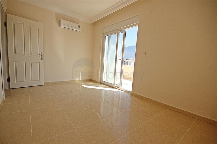 Пентхаус планировки 4+1 в центре Махмутлара