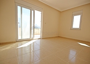 Пентхаус планировки 4+1 в центре Махмутлара