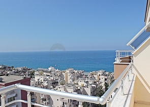 Пентхаус планировки 4+1 в центре Махмутлара