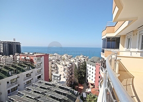 Пентхаус планировки 4+1 в центре Махмутлара