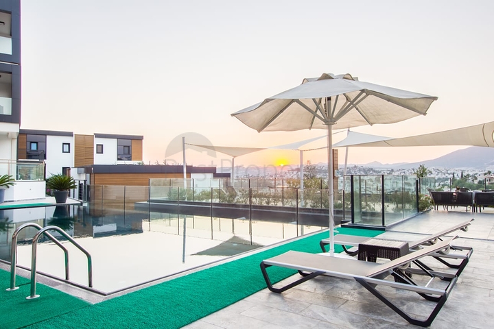 Доступные квартиры в центре Бодрума с видом на Море и город!