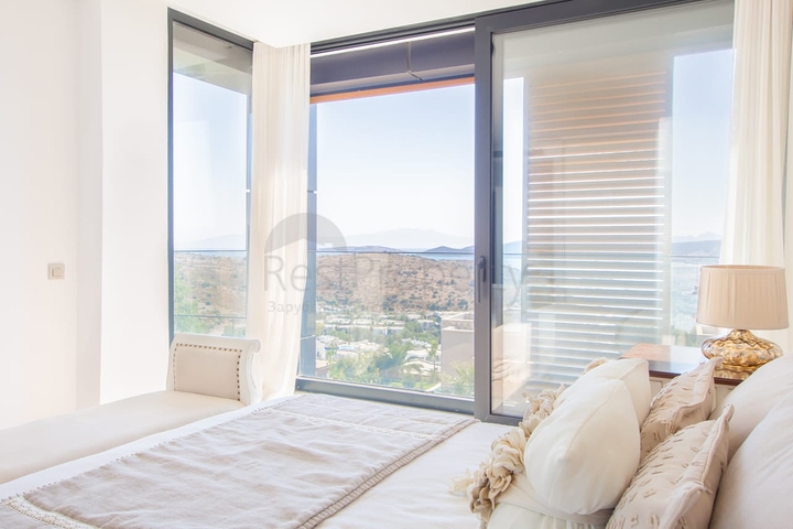 Доступные квартиры в центре Бодрума с видом на Море и город!