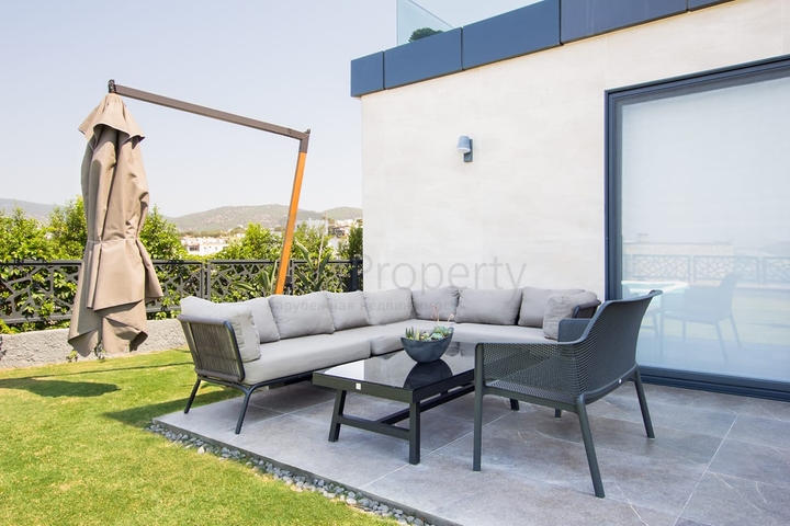 Доступные квартиры в центре Бодрума с видом на Море и город!