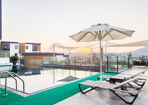 Доступные квартиры в центре Бодрума с видом на Море и город!