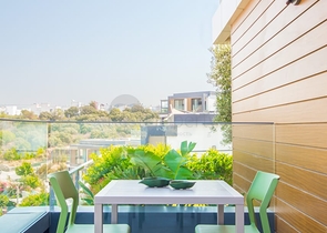 Доступные квартиры в центре Бодрума с видом на Море и город!