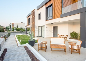 Доступные квартиры в центре Бодрума с видом на Море и город!