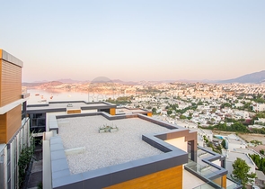 Доступные квартиры в центре Бодрума с видом на Море и город!