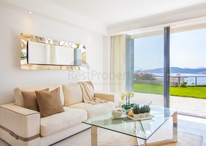 Доступные квартиры в центре Бодрума с видом на Море и город!