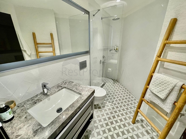 Изящный  проект всего 100метров от Эгейского моря!