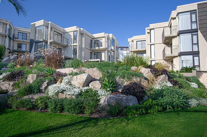 Изящный  проект всего 100метров от Эгейского моря!