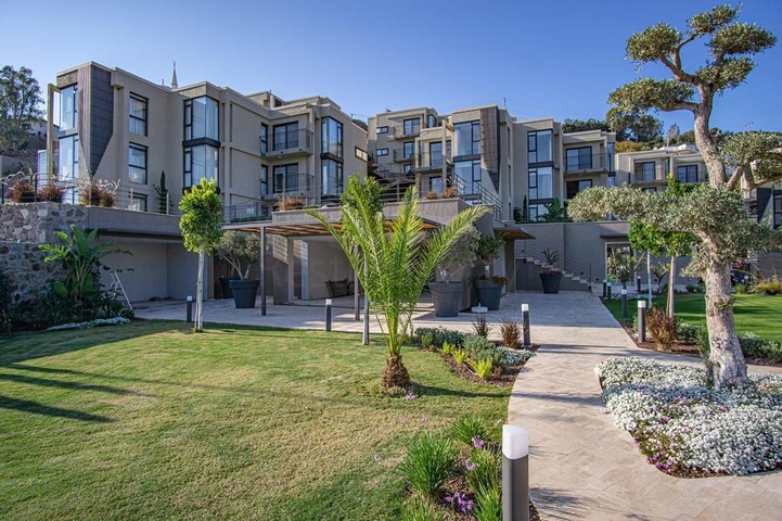 Изящный  проект всего 100метров от Эгейского моря!