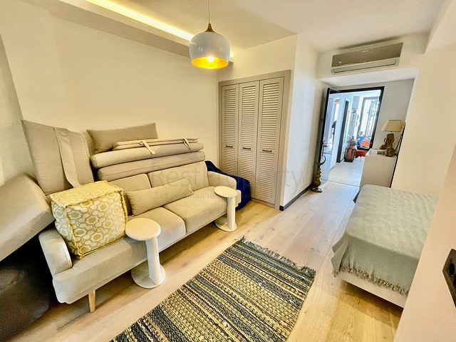 Изящный  проект всего 100метров от Эгейского моря!