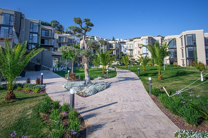 Изящный  проект всего 100метров от Эгейского моря!