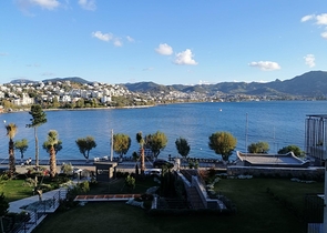 Изящный  проект всего 100метров от Эгейского моря!