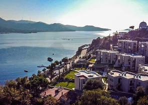 Изящный  проект всего 100метров от Эгейского моря!