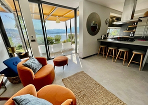 Изящный  проект всего 100метров от Эгейского моря!