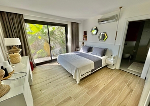 Изящный  проект всего 100метров от Эгейского моря!