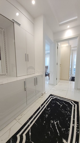 Двухкомнатная квартира с мебелью