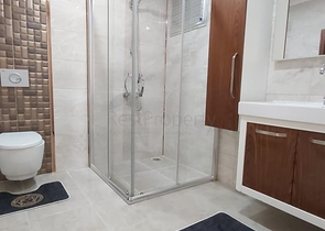 Двухкомнатная квартира с мебелью