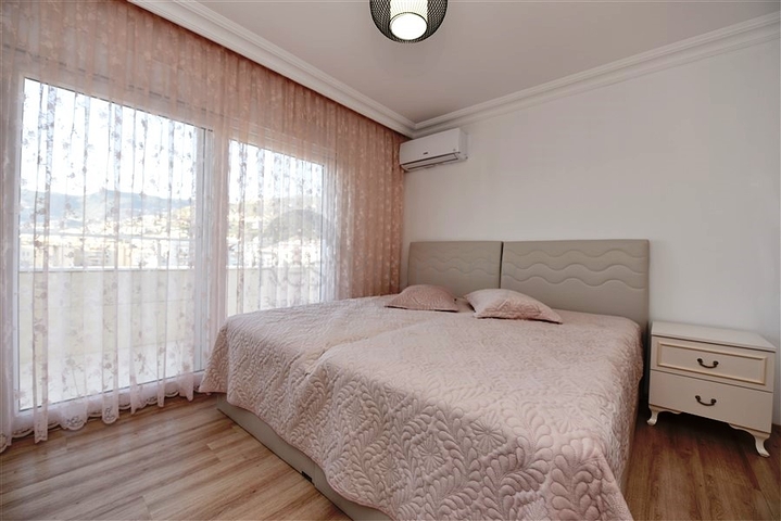 Большой пентхаус с видом на море