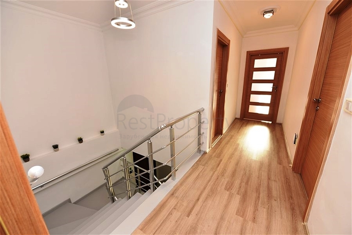 Большой пентхаус с видом на море