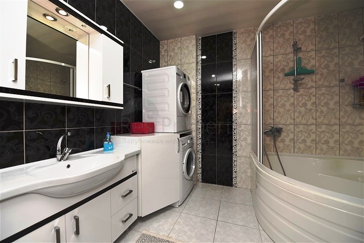 Большой пентхаус с видом на море