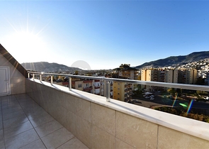 Большой пентхаус с видом на море