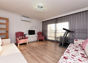 Большой пентхаус с видом на море