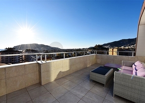 Большой пентхаус с видом на море