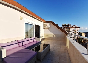 Большой пентхаус с видом на море