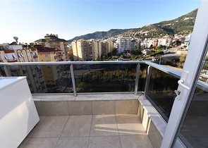 Большой пентхаус с видом на море