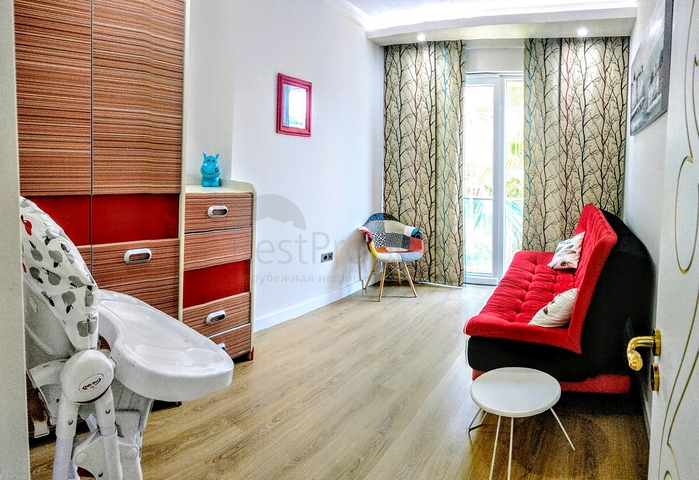 Меблированная квартира 2+1 в комплексе в Лимане Коньяалты