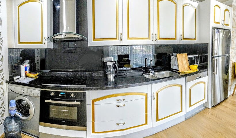 Меблированная квартира 2+1 в комплексе в Лимане Коньяалты