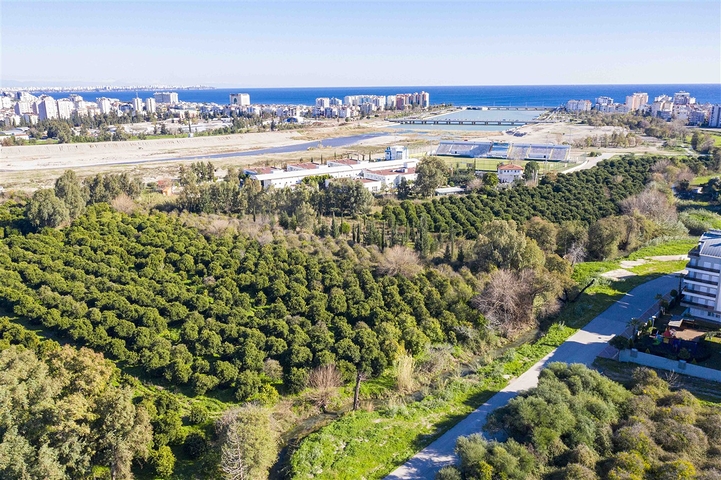 Меблированная квартира 2+1 в комплексе в Лимане Коньяалты