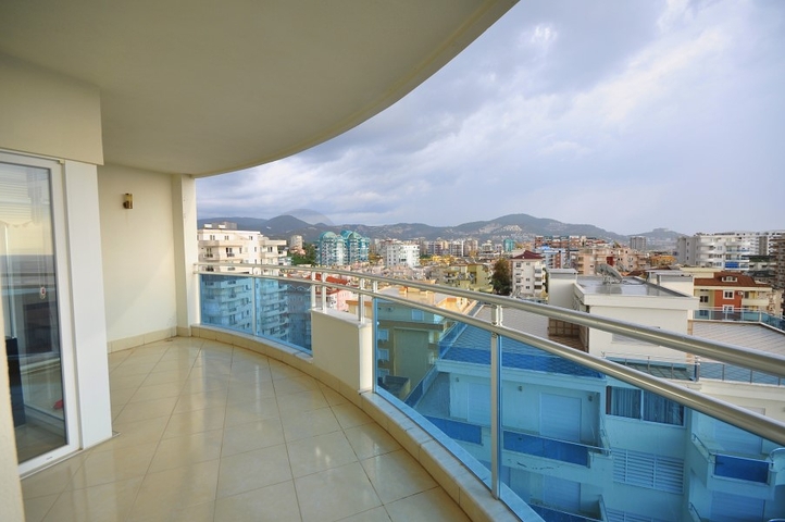 Квартиры планировки 2+1 в Махмутларе