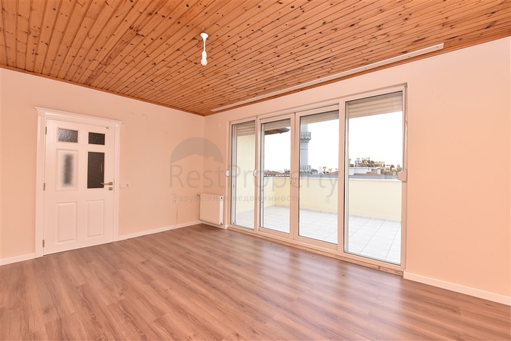 Пентхаус планировки 5+1 в центре Алании