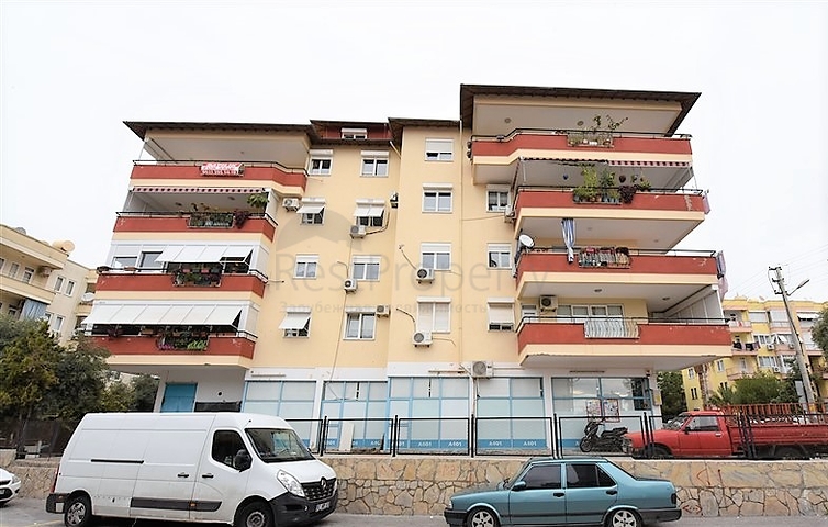 Пентхаус планировки 5+1 в центре Алании