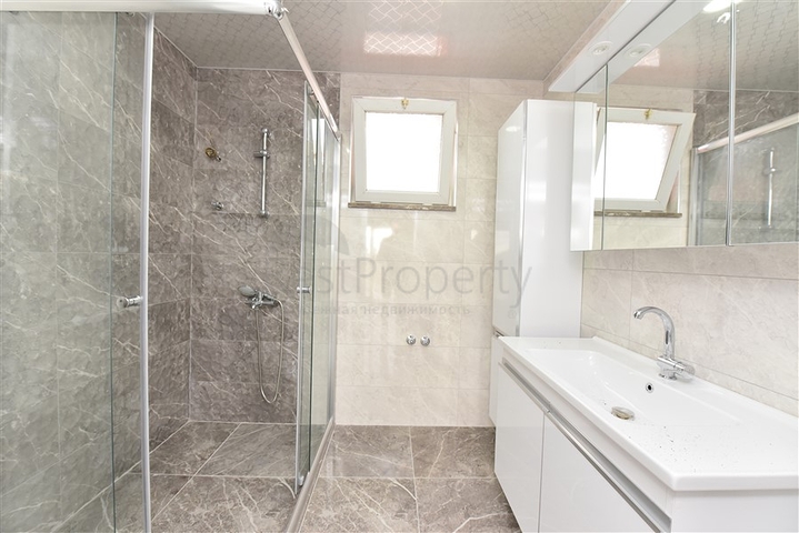 Пентхаус планировки 5+1 в центре Алании