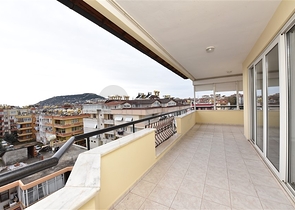 Пентхаус планировки 5+1 в центре Алании