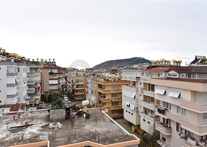 Пентхаус планировки 5+1 в центре Алании