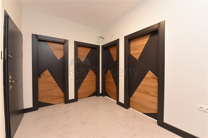 Аренда коммерческого помещения в районе Оба