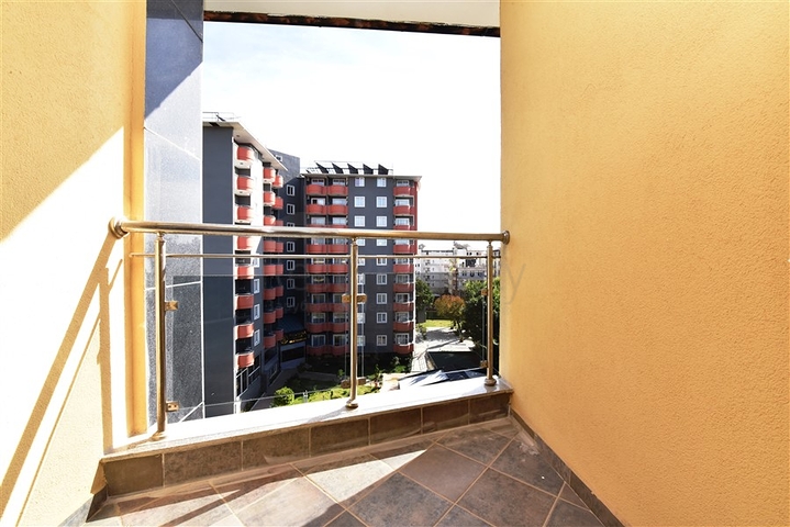 Меблированная квартира планировки 2+1 в центре Алании