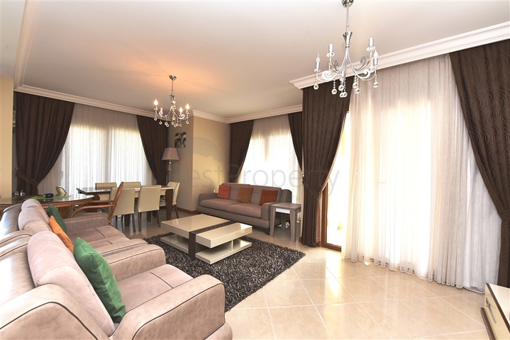 Меблированная квартира планировки 2+1 в центре Алании