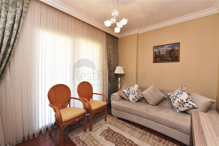 Меблированная квартира планировки 2+1 в центре Алании