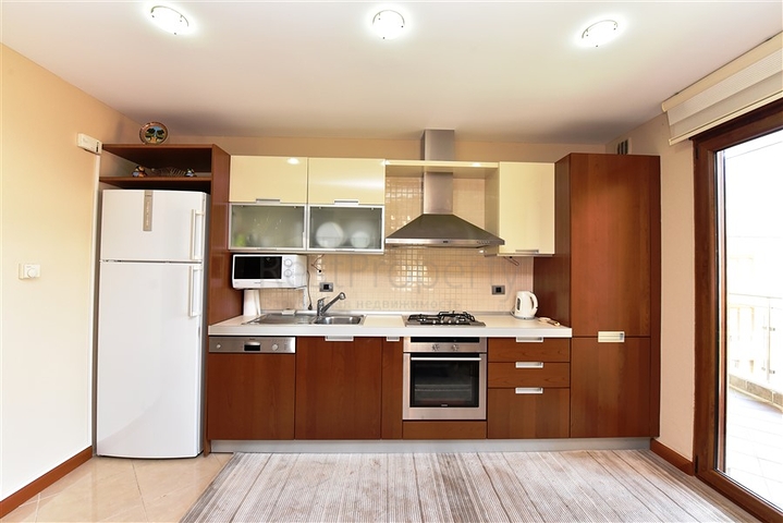 Меблированная квартира планировки 2+1 в центре Алании