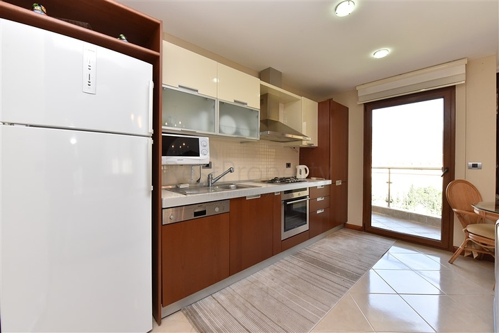 Меблированная квартира планировки 2+1 в центре Алании