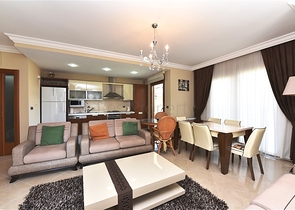 Меблированная квартира планировки 2+1 в центре Алании